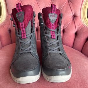 NEW Ryka Aurora Quilted High Top Ankle Booties